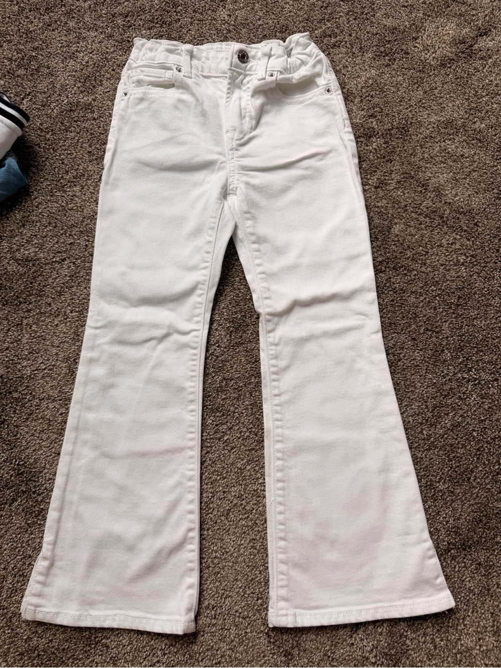 GAP GIRLS WHITE JEANS age 6-7